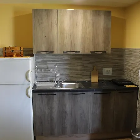 Dencic Zavojsko Jezero