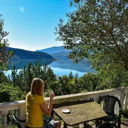 Dencic Zavojsko Jezero